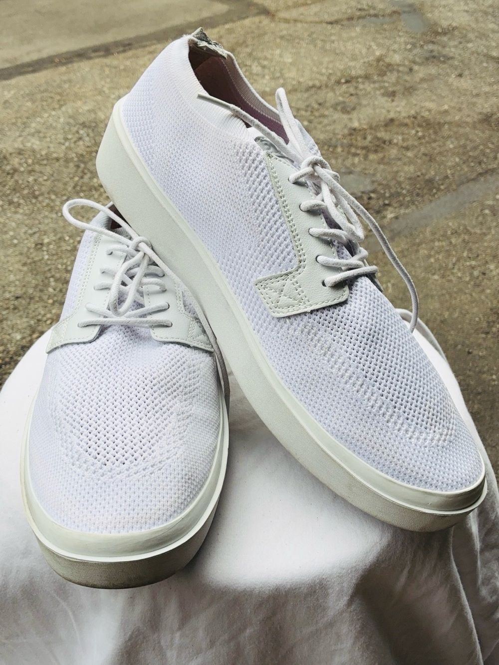 BYLT Lido Men's White Knit Lace-Up Sneakers, Size 11